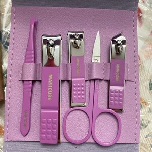 Manicure set in lilac New